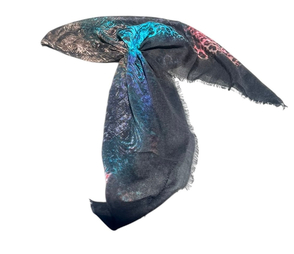 Open Back Patterned Pre-ties with Velvet Grip