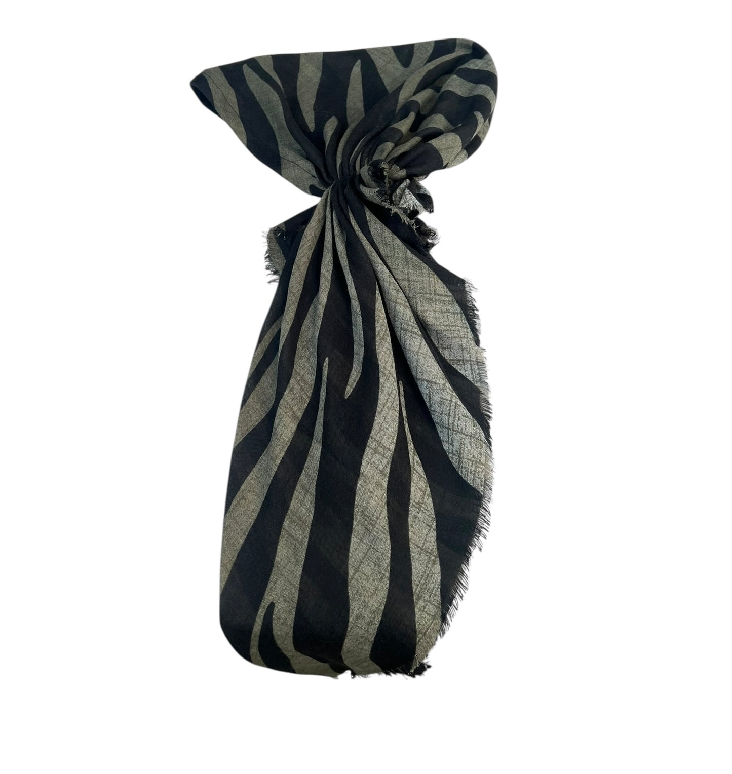 Patterned Pre-ties with Elastic