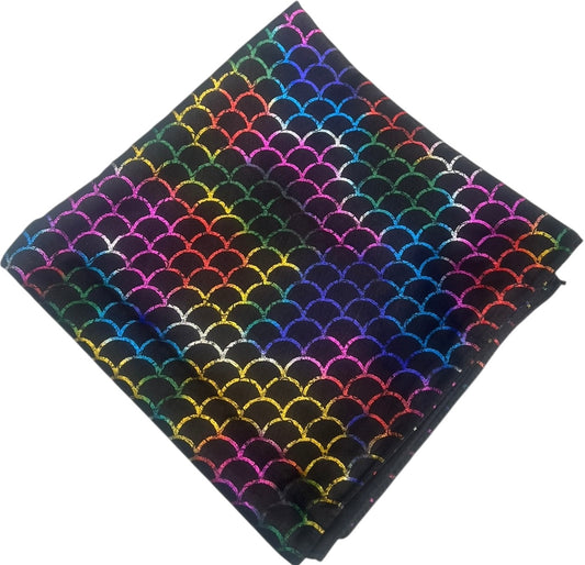 Lightweight Metallic Waves Pattern