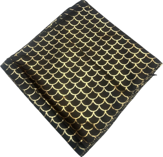 Lightweight Metallic Waves Pattern