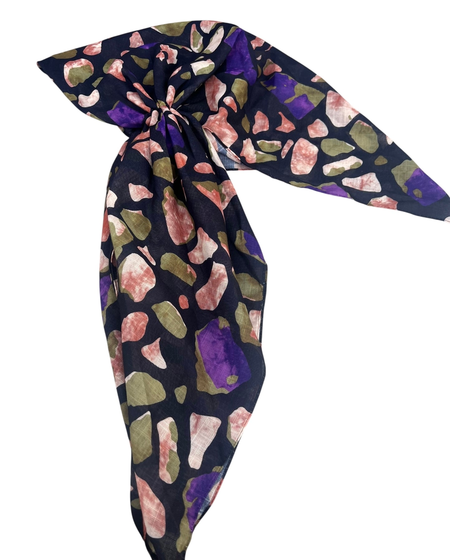 Open Back Patterned Pre-ties with Velvet Grips